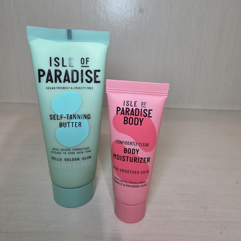 Isle of Paradise Body Moisturizer and Self-Tanning Butter